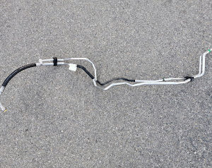 CONDUITE DE CARBURANT ARRIÈRE / 99720126500 / N°4622