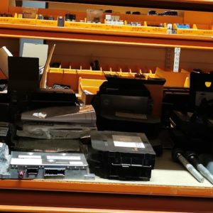 DIVERS BOITIERS ÉLECTRONIQUES ET COMMODO  PORSCHE N°5239