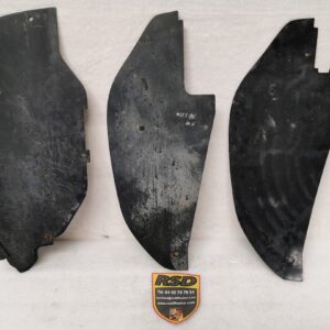 DIVERS PASSAGES DE ROUE PLASTIQUE PORSCHE 928