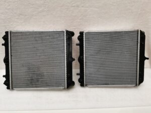 RADIATEUR À EAU PORSCHE 996 & BOXSTER 986 / 99610613151 / 99610613251