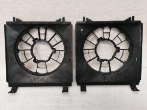 VENTILATEUR DE RADIATEUR ET GUIDAGE D'AIR PORSCHE 996 / 99662413500 / 99662413100