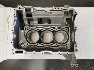 CARTER MOTEUR PORSCHE 996 3L4 / 99610190101 / N°6009