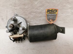 MOTEUR D'ESSUIE GLACE AV PORSCHE 911 CLASSIC / N°6041