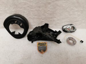 SERVOMOTEUR RETROVISEUR EXTÉRIEUR DROIT PORSCHE MACAN / 95B959578 / 95B858298C / N°6048