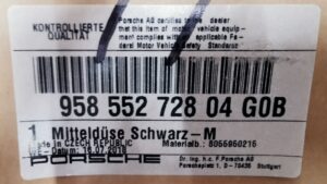 DIFFUSEUR CENTRAL PORSCHE CAYENNE / 95855272804G0B / N°6038