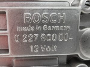 CALCULATEUR ALLUMAGE PORSCHE 911 3L2 SC / N°6028