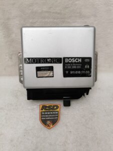 CALCULATEUR DME PORSCHE 911 3L2 CARRERA / 91161811103 / 0261200051 / N°6029