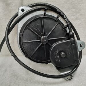 BOITE DE VITESSE DROITE DE CAPOTE PORSCHE BOXSTER 986 / 98656118003 / N°6085