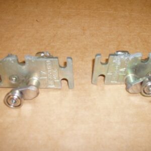 CROCHET DE FERMETURE TARGA PORSCHE 911 / 91156503141 / N°1687