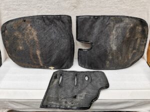 KIT TAPIS DE SOL NOIR AV & AR PORSCHE 911 COUPÉ / N°6112