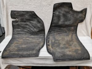 KIT TAPIS DE SOL NOIR AV & AR PORSCHE 911 COUPÉ / N°6112