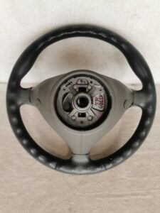 AIRBAG VOLANT TROIS BRANCHES PORSCHE 996 / 99680308902C60 / N°6140