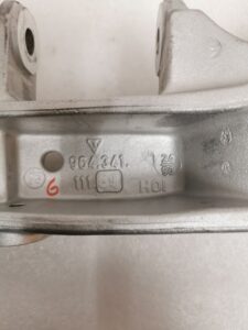 LONGERONS ALU AVANT G/D PORSCHE 964 / 96434111122 / 96434111222 / N°6171