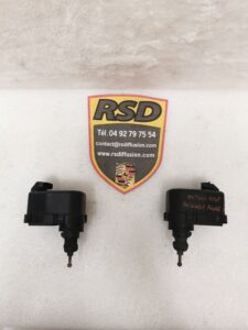 SERVOMOTEUR RÉGLAGE PORTÉE DES PHARES PORSCHE 968 / 94462490901 / N°6175