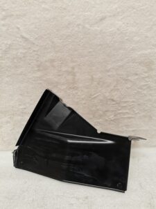 CONSOLE SUPPORT RADIATEUR D'HUILE AVD PORSCHE 964 / 99350413800 / N°6186