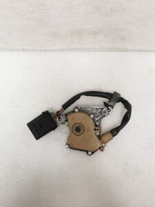 INTERRUPTEUR PORSCHE 996 TIPTRONIC / 99632561200 / N°6189