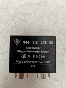 CALCULATEUR RELAIS 617 PORSCHE 968 / 94461820500 / N°6197