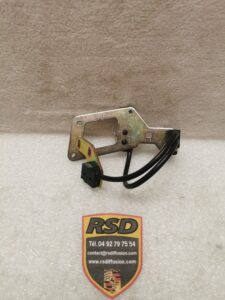 MICROCONTACTEUR PORSCHE 964 / 96460601903 / N°6194