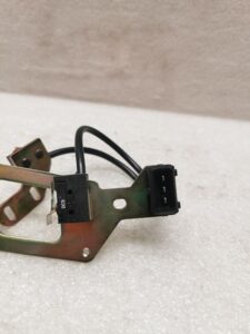 MICROCONTACTEUR PORSCHE 964 / 96460601903 / N°6194