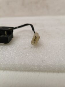 MICROCONTACTEUR DE CAPOTE PORSCHE 993 / 91161301500 / 91161301600 / N°6208