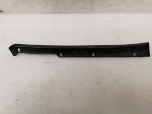 RAIL DE RETENUE POUR CAPOTE ÉLECTRIQUE PORSCHE 993 CABRIOLET / 9935613250070B / 9935613260070B / N°6213