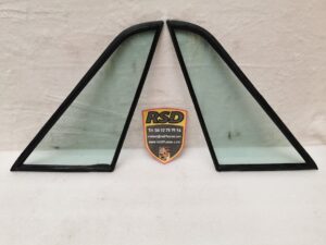 CUSTODE VITRE LATÉRALE DE PORTE PORSCHE 964 / 91154251100 / 91154251200 / N°6221