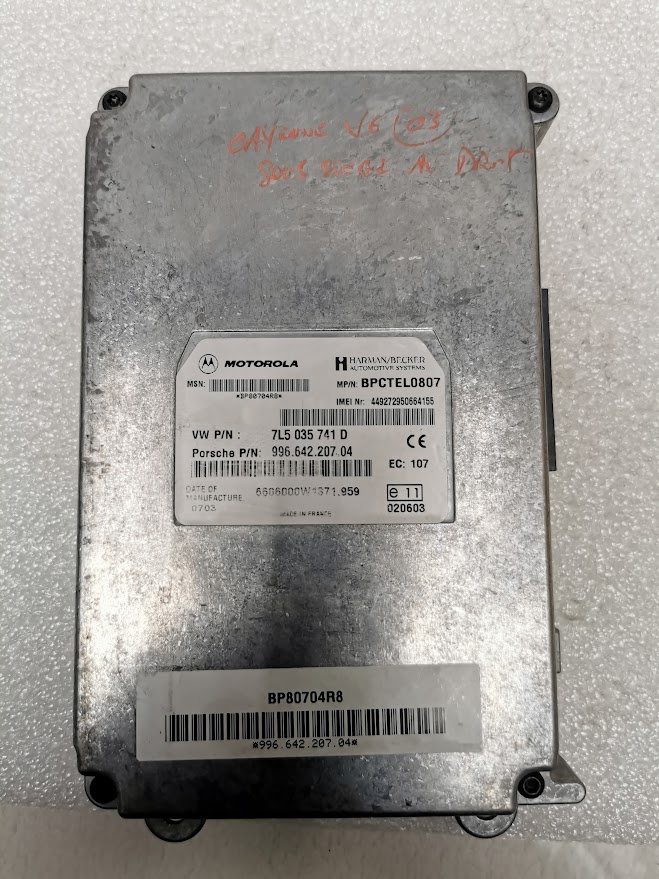 CALCULATEUR POUR TÉLÉPHONE PORSCHE CAYENNE / 99664220704 / N°6260