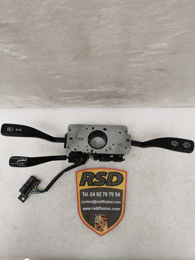COMMODO PORSCHE 964 / 9646133370101C / N°6245