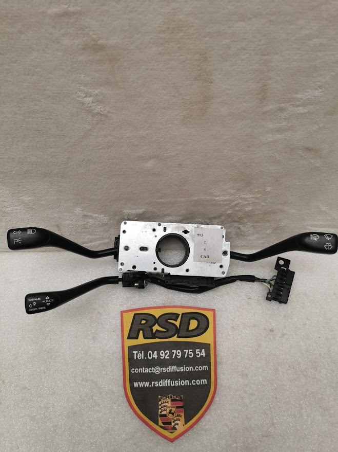 COMMODO PORSCHE 993 / 9936133520001C / N°6243
