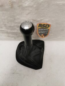 POMMEAU LEVIER DE VITESSE BV MÉCANIQUE CUIR NOIR PORSCHE 997 / 99742407501FOT / N°6238