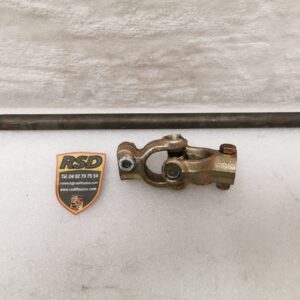 ARBRE INTERMÉDIAIRE ET CROISILLON DE DIRECTION PORSCHE 911 / 91134721102 / 93034702504 / N°6235