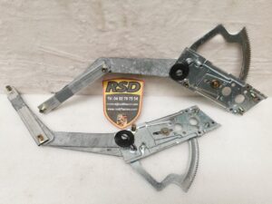 LÈVE GLACE ORIGINE PORSCHE 964 COUPÉ / 91154293546 / 91154293646 / N°6232