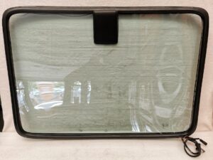GLACE ET JOINT DE LUNETTE ARRIÈRE & FEU STOP PORSCHE 911 / 91154510704 / 91154522500 / N°6226