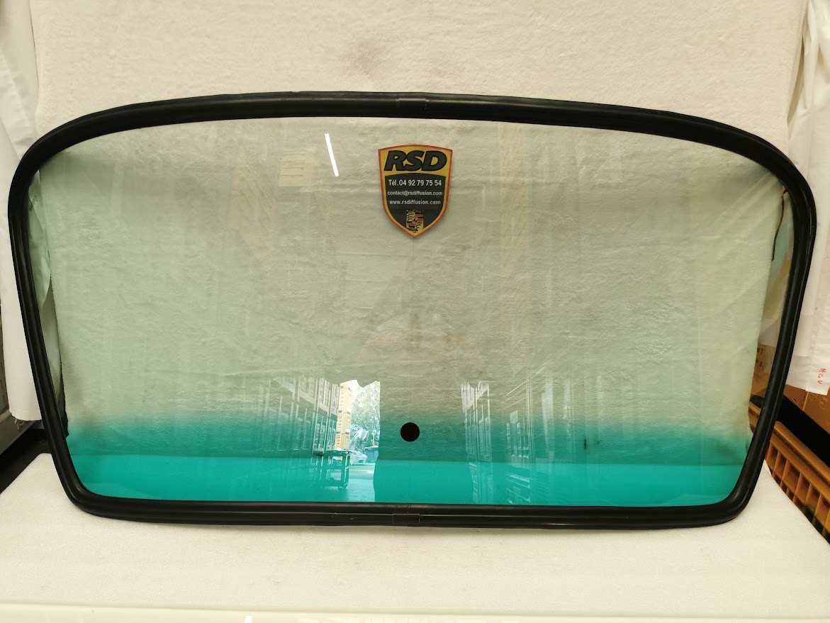 PAREBRISE AVANT TEINTÉ AVEC BANDE VERTE PORSCHE 911 / 91154122504 / N°6267