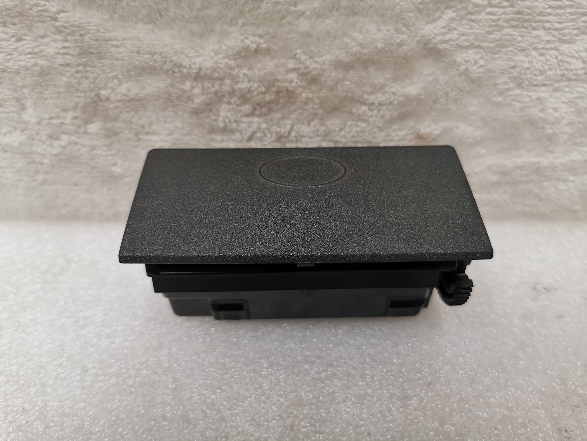 CENDRIER GRIS GRAPHITE PORSCHE 996 / 99655259501C53 / N°6268
