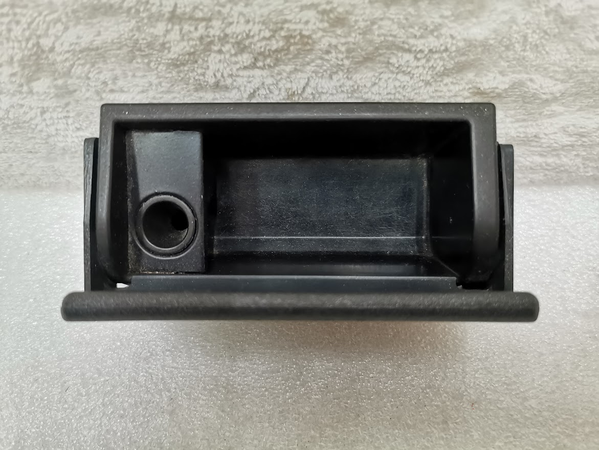 CENDRIER GRIS GRAPHITE PORSCHE 996 / 99655259501C53 / N°6268