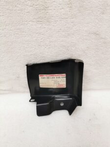 SUPPORT D'AILE AVANT GAUCHE PORSCHE 993 / 99350333100GRV / N°6295