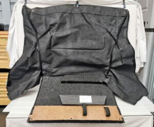 TAPIS DE COFFRE AVANT NOIR PORSCHE 993 / 993551067035FV / N°6286