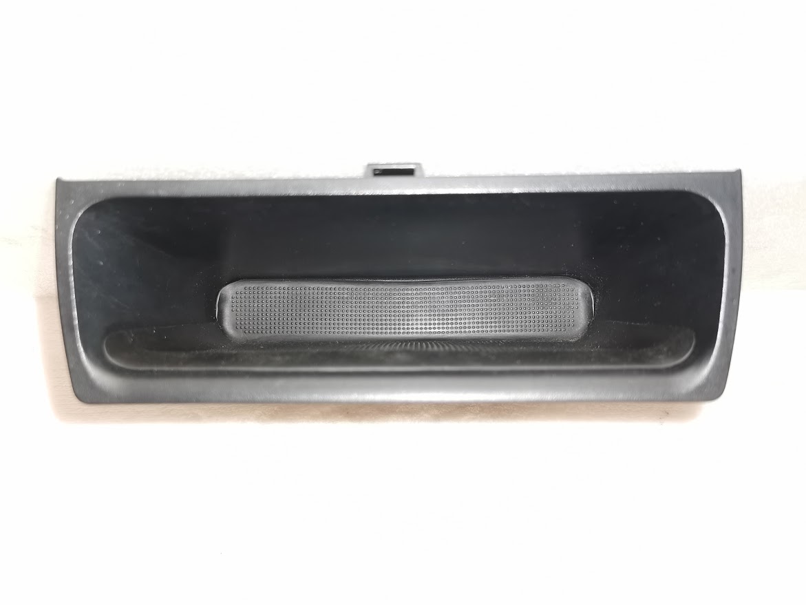 VIDE POCHE CONSOLE CENTRALE SUPÉRIEURE PORSCHE 996 / 9965522430101C / N°6278