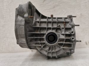 CARTER DE BOÎTE DE VITESSE 915 PORSCHE 911 3L2 / 91530131106 / N°6302