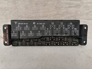 CALCULATEUR RÉGLAGES SIÈGES ÉLECTRIQUES PORSCHE 928 S4 / 92861813400 / N°6300