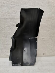 COQUILLE DE PASSAGE DE ROUE PORSCHE 964 / 96450412600 / N°6312