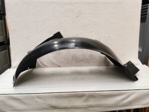 COQUILLE DE PASSAGE DE ROUE PORSCHE 997 / 99750420300 / N°6311