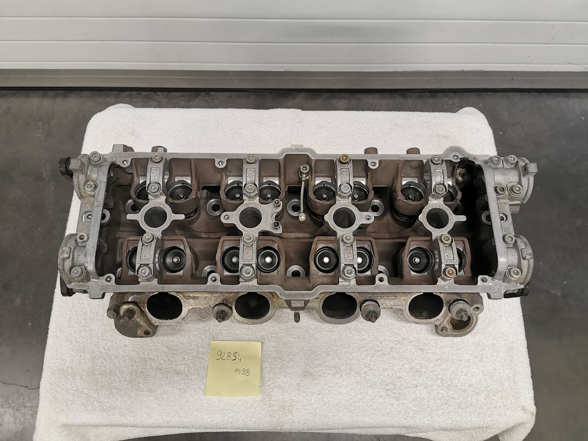 CULASSE PORSCHE 928 / 92810401406 / N°6320