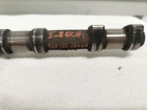 ARBRE A CAMES CYLINDRES 5-8 ECHAPPEMENT M28-42 PORSCHE 928 / 92810527400 / N°6325