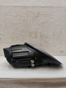 PHARE AVANT GAUCHE PORSCHE 997-2 / 99763105703L / N°6337