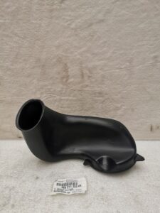 SOUFFLANTE ADDITIONNELLE GUIDAGE D'AIR CHAUD PORSCHE 993 / 96421132303 / N°6340