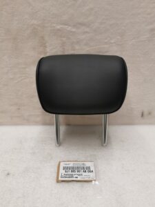 APPUIE-TÊTE NOIR SIMILI CUIR PORSCHE TAYCAN / 9J1885901AB064 / 9J1885901AA / N°6335
