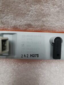 FEU LATÉRAL CLIGNOTANT GAUCHE PORSCHE 996 / 99663103302 / N°6349