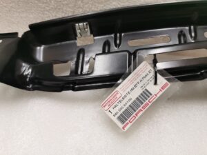 LISTEL DE MAINTIEN PARECHOC PORSCHE 986 / 98650564100 / N°6363
